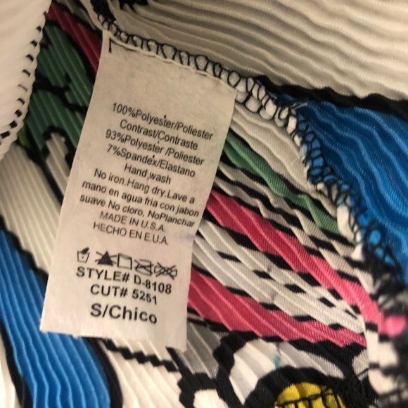 NWOT YoYo's Summer Dress SZ SMALL. Black & White with Vibrant Pattern in Skirt - Picture 7 of 8